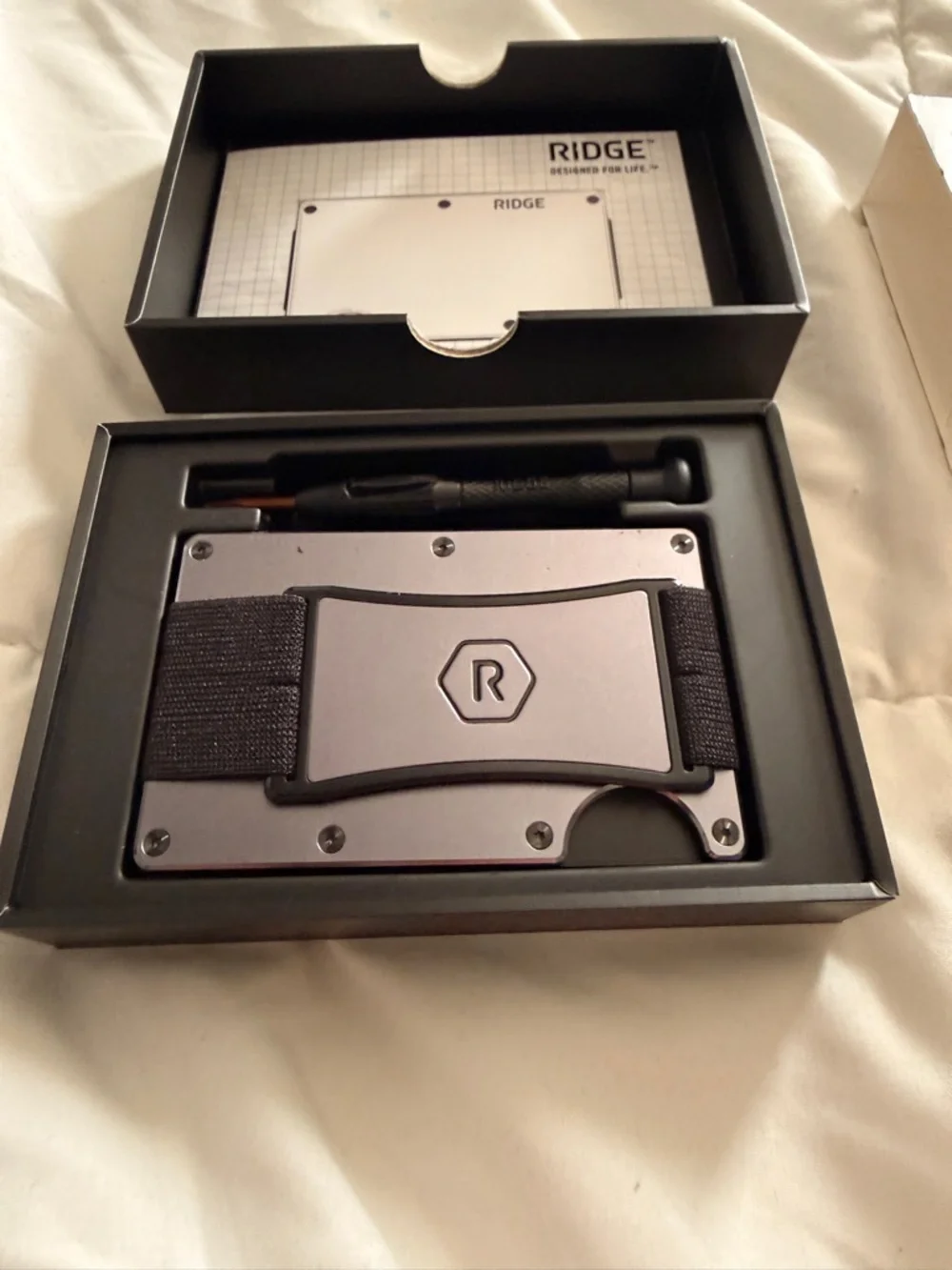 Ridge RFID Blocking Wallet, Gunmetal, NIB, NWT - Picture 3 of 6